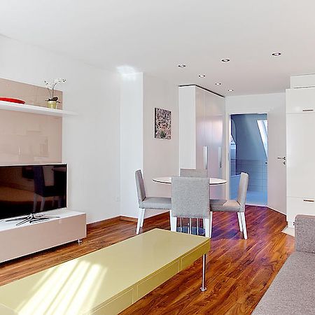 Premium Apartments By Livingdowntown Zúrich Habitación foto