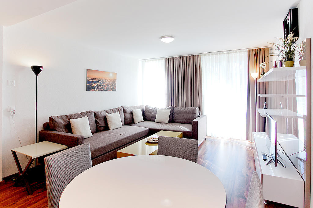 Premium Apartments By Livingdowntown Zúrich Exterior foto