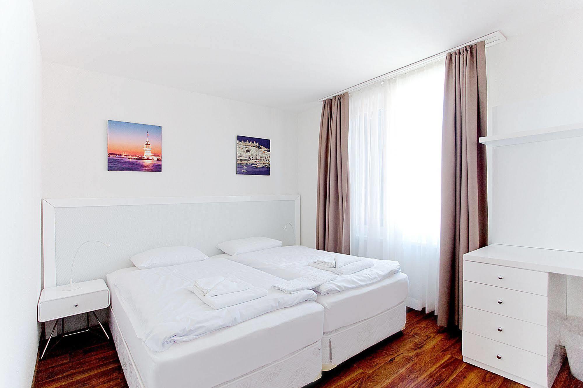 Premium Apartments By Livingdowntown Zúrich Exterior foto